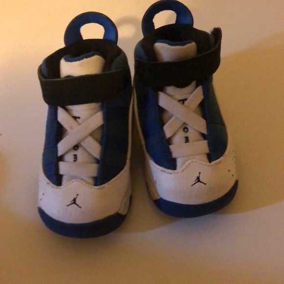 Jordan infant size 4c - Picture 2 of 4
